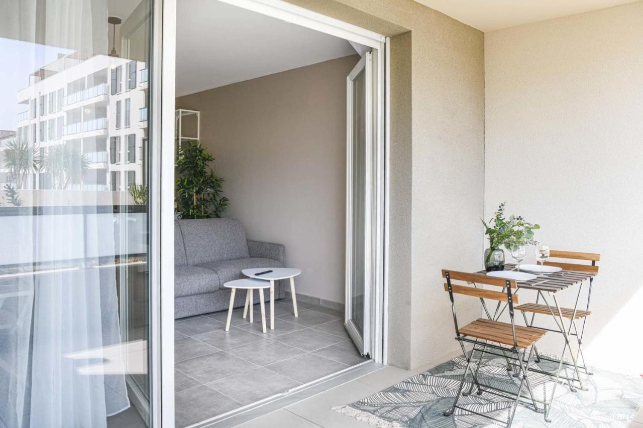 Appart Avec Terrasse Et Parking A 2 Min Du Metro Марсель Экстерьер фото